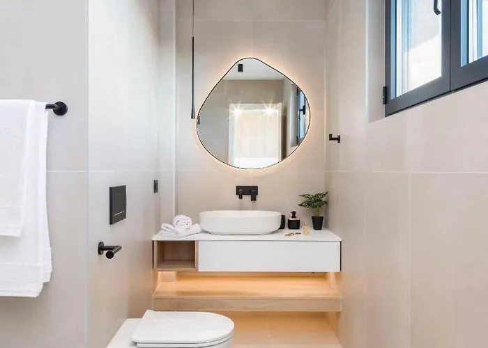 ヴィラ Luxury With Swimming Pool And Sauna *