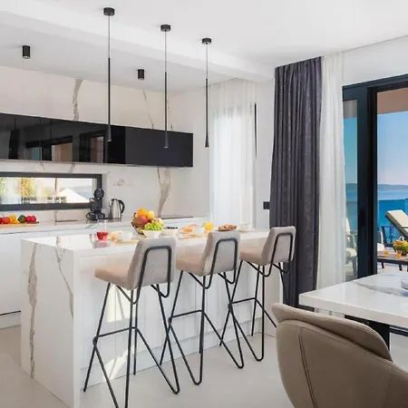 Luxury With Swimming Pool And Sauna * Trogir